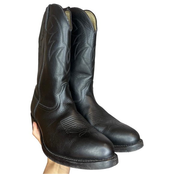 DURANGO Oil Resistant Black Leather Western Boots. Size 10.5 - Picture 2 of 10